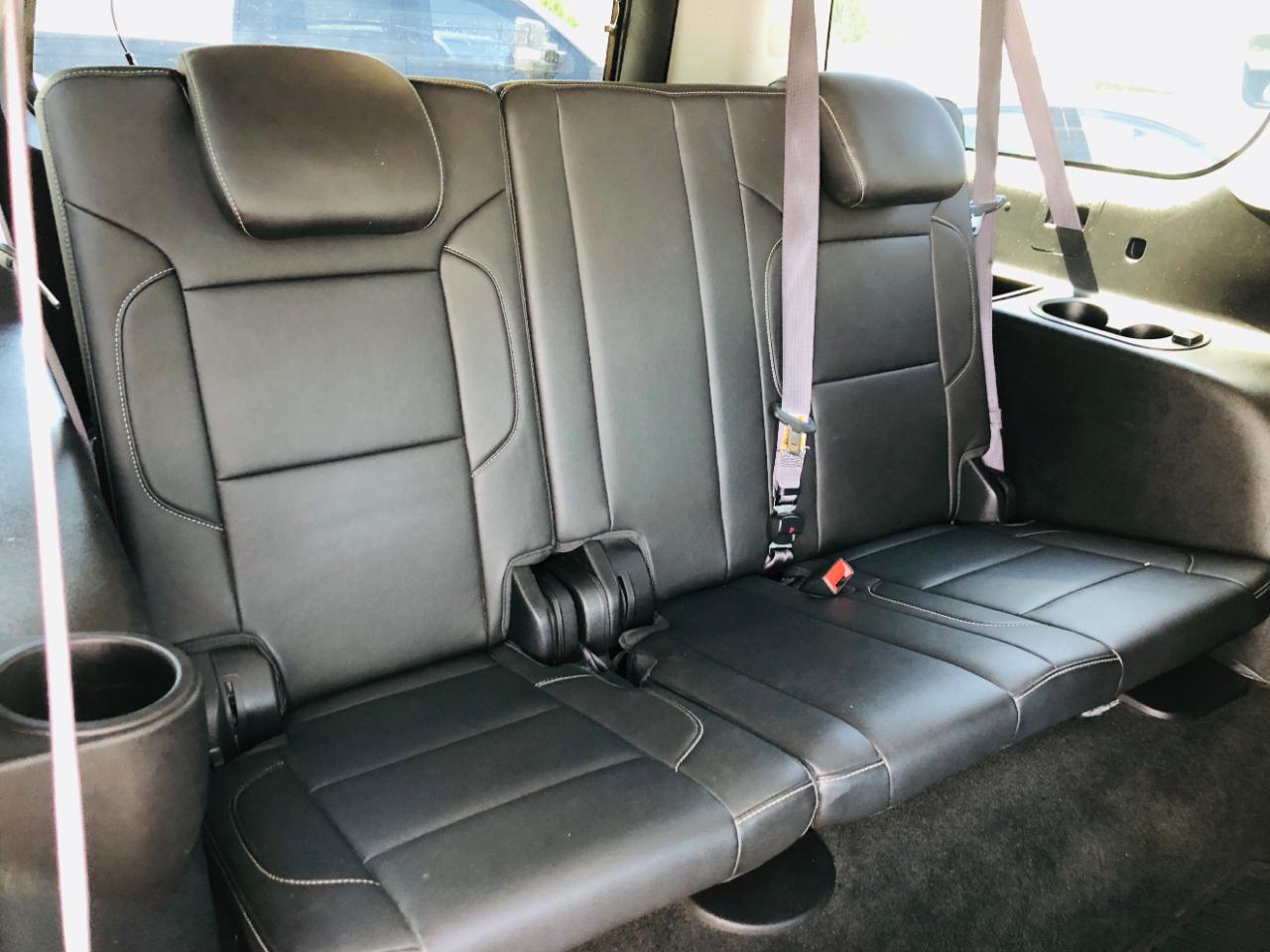 Chevrolet Suburban 4WD 4dr 1500 LT 2016