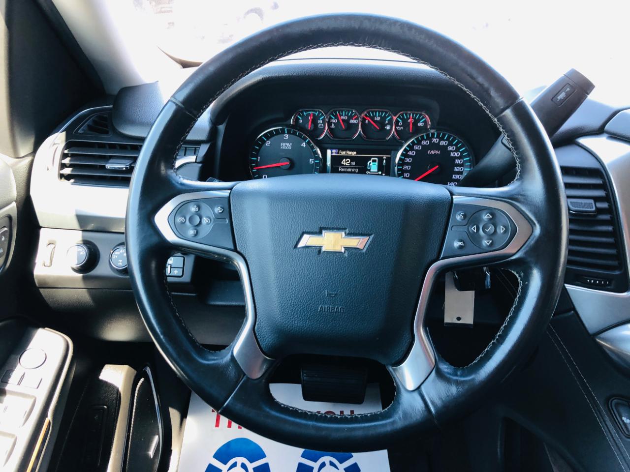 Chevrolet Suburban 4WD 4dr 1500 LT 2016