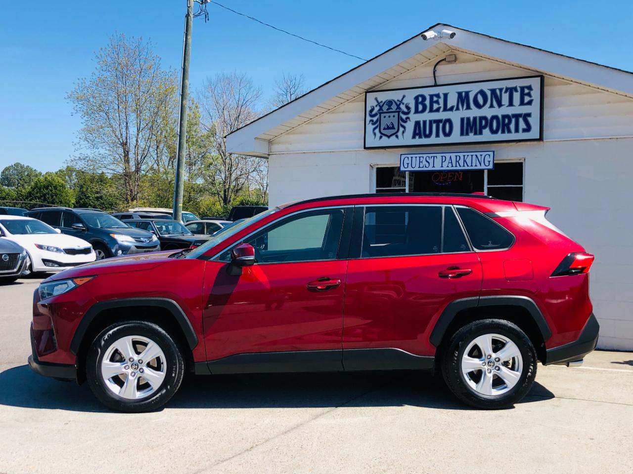 Toyota RAV4 XLE FWD (Natl) 2020