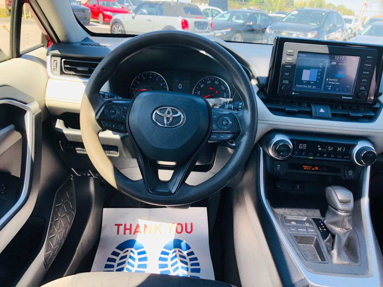 Toyota RAV4 XLE FWD (Natl) 2020