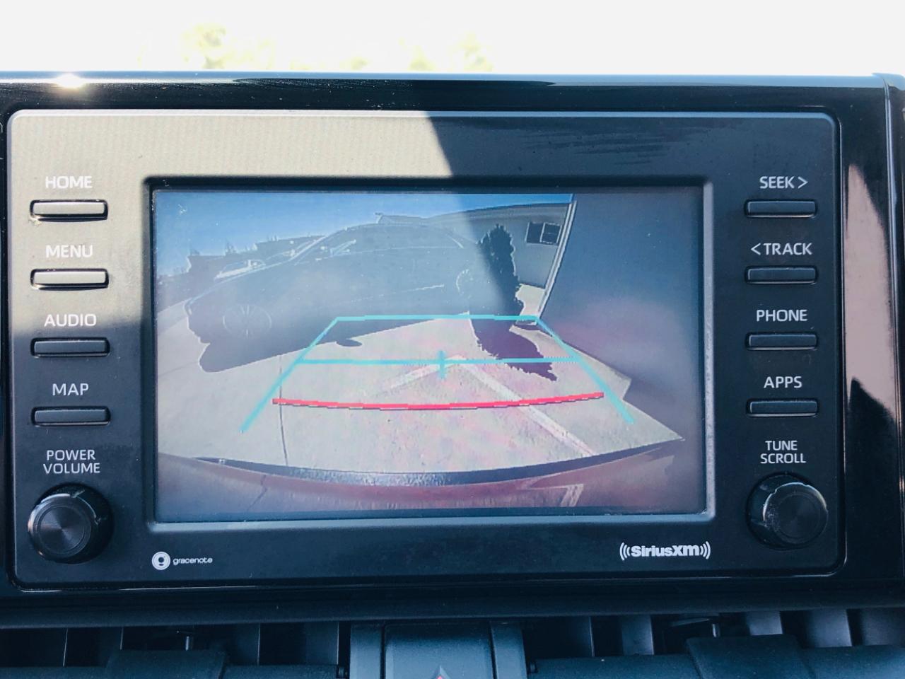 Toyota RAV4 XLE FWD (Natl) 2020