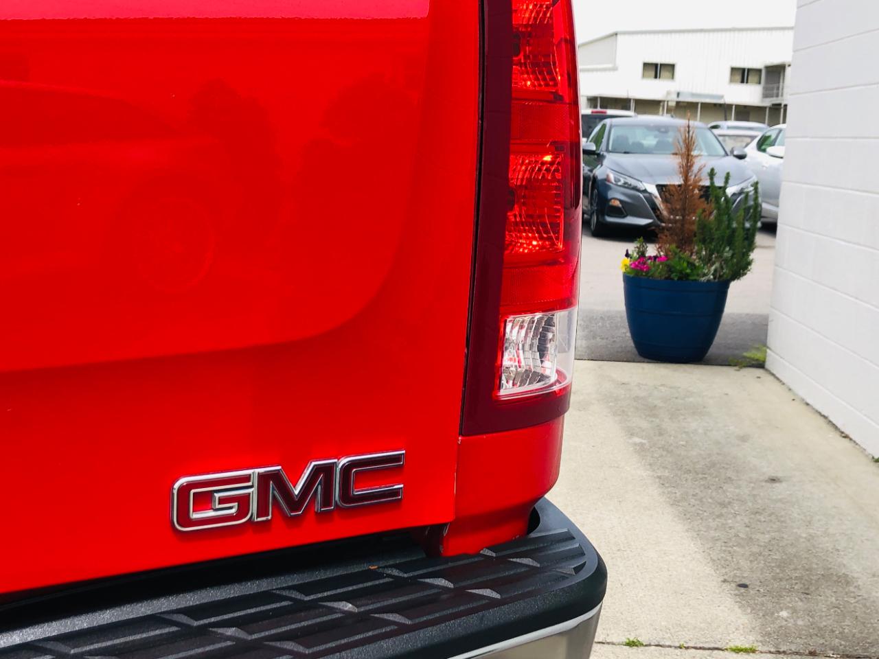GMC Sierra 1500 4WD Crew Cab 143.5" SLE 2012