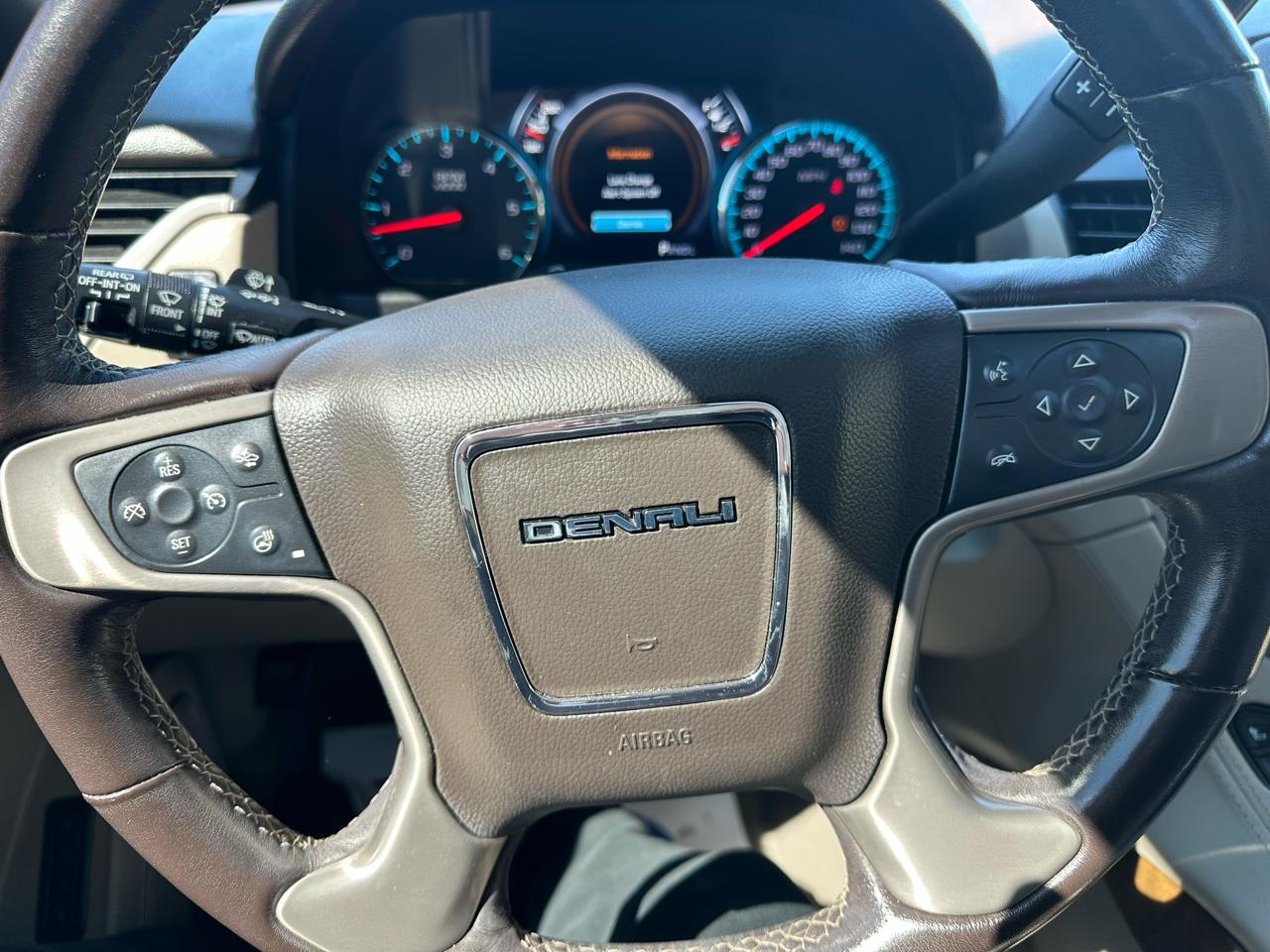 GMC Yukon 4WD 4dr Denali 2019