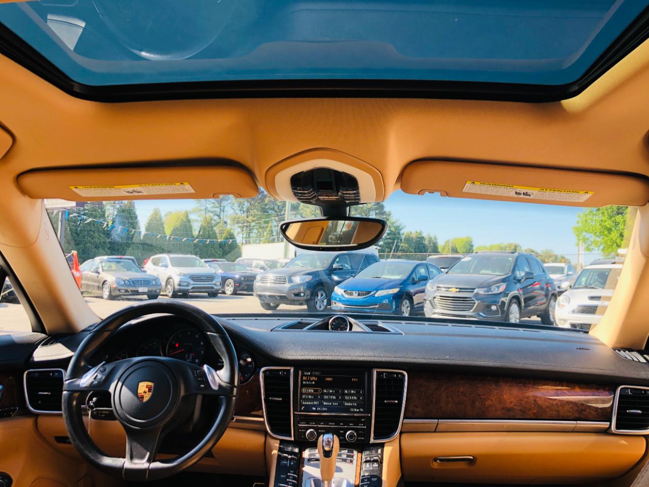 Porsche Panamera 4dr HB 4 2016