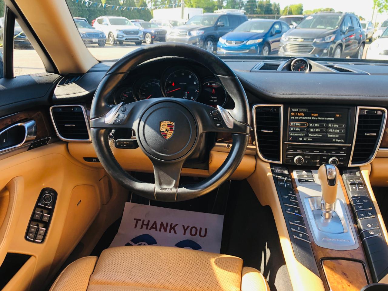 Porsche Panamera 4dr HB 4 2016