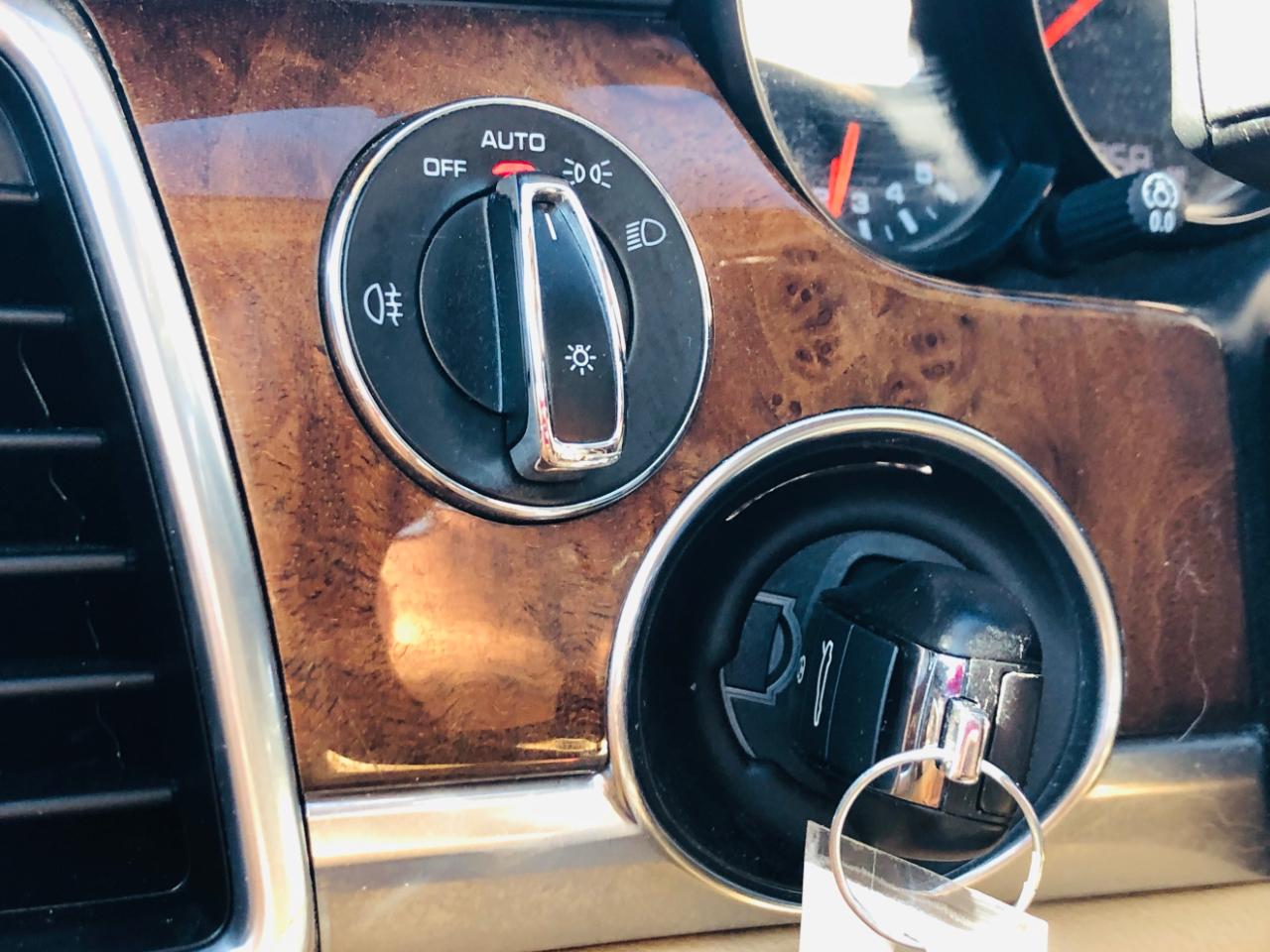 Porsche Panamera 4dr HB 4 2016