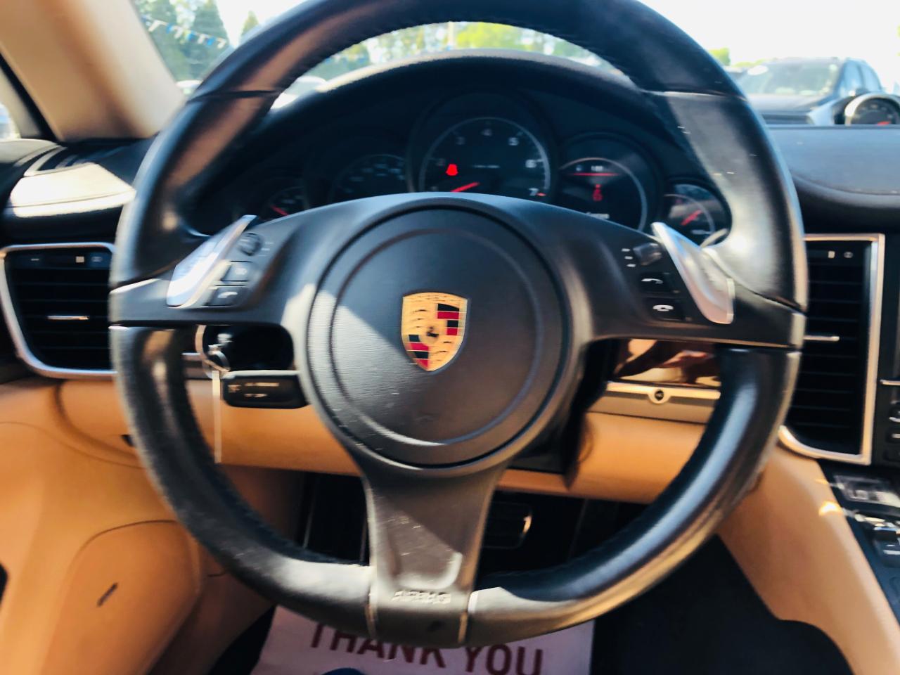 Porsche Panamera 4dr HB 4 2016