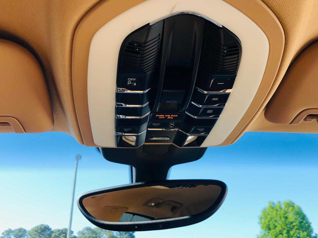 Porsche Panamera 4dr HB 4 2016