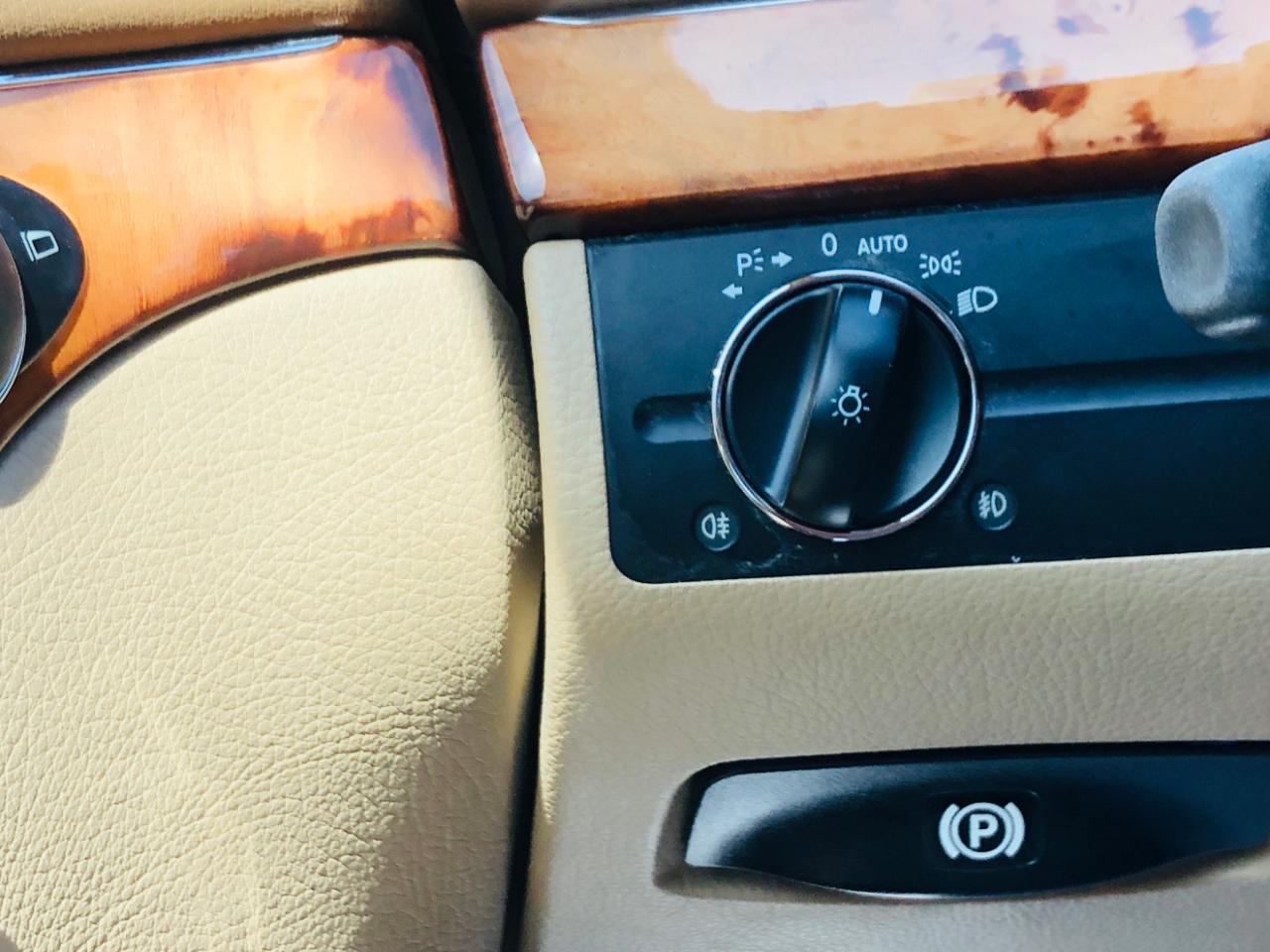 Mercedes-Benz E-Class 4dr Sdn 3.0L BlueTEC RWD 2009