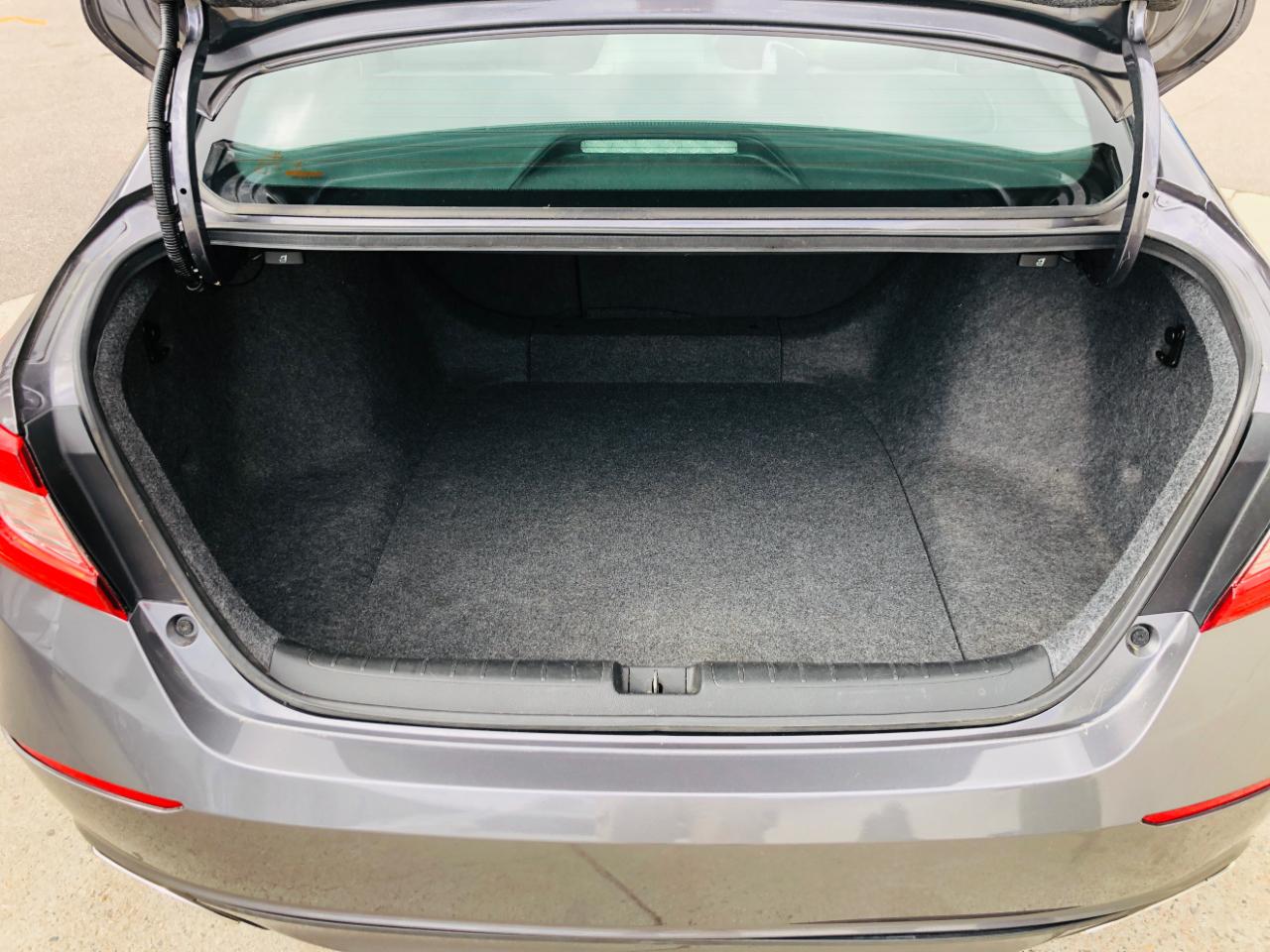 Honda Accord Sedan EX-L 2.0T Auto 2018