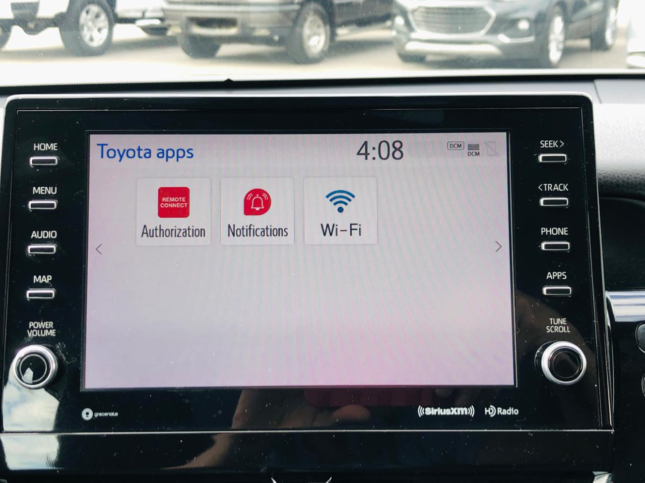 Toyota Camry Hybrid XLE CVT (Natl) 2022