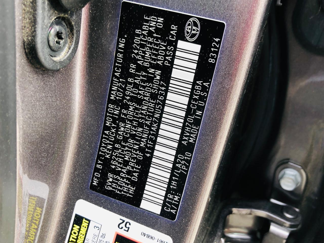 Toyota Camry Hybrid XLE CVT (Natl) 2022