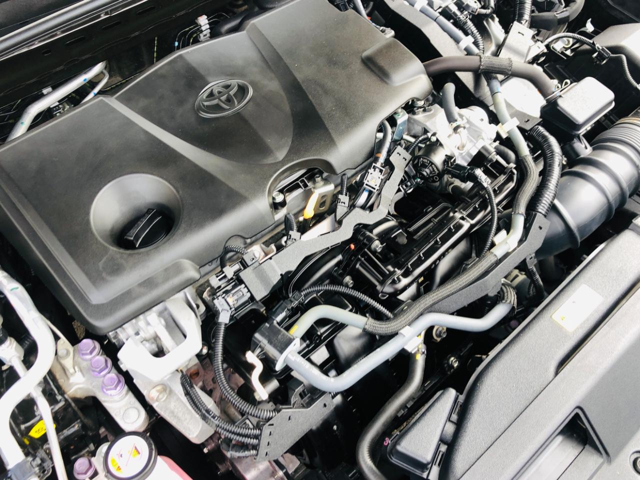 Toyota Camry Hybrid XLE CVT (Natl) 2022