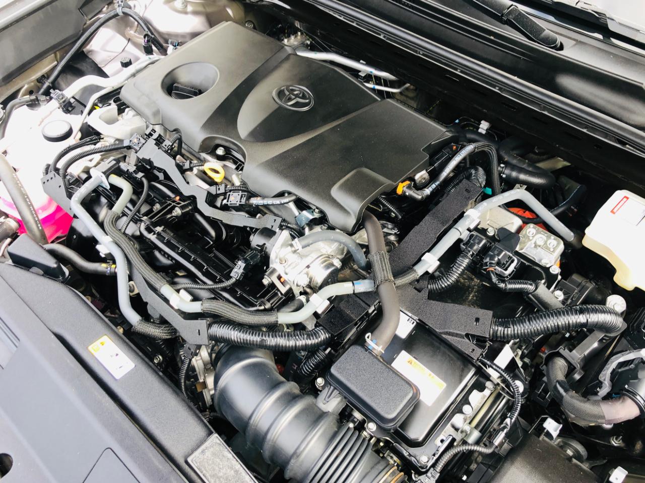 Toyota Camry Hybrid XLE CVT (Natl) 2022