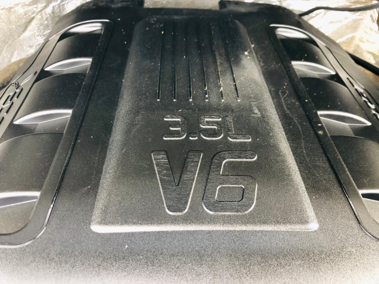 Ford F-150 4WD SuperCrew 157" Lariat w/HD Payload Pkg 2015