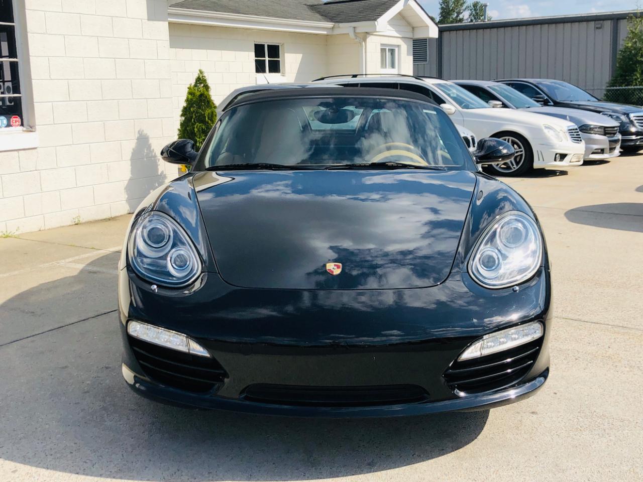 Porsche Boxster 2dr Roadster 2010
