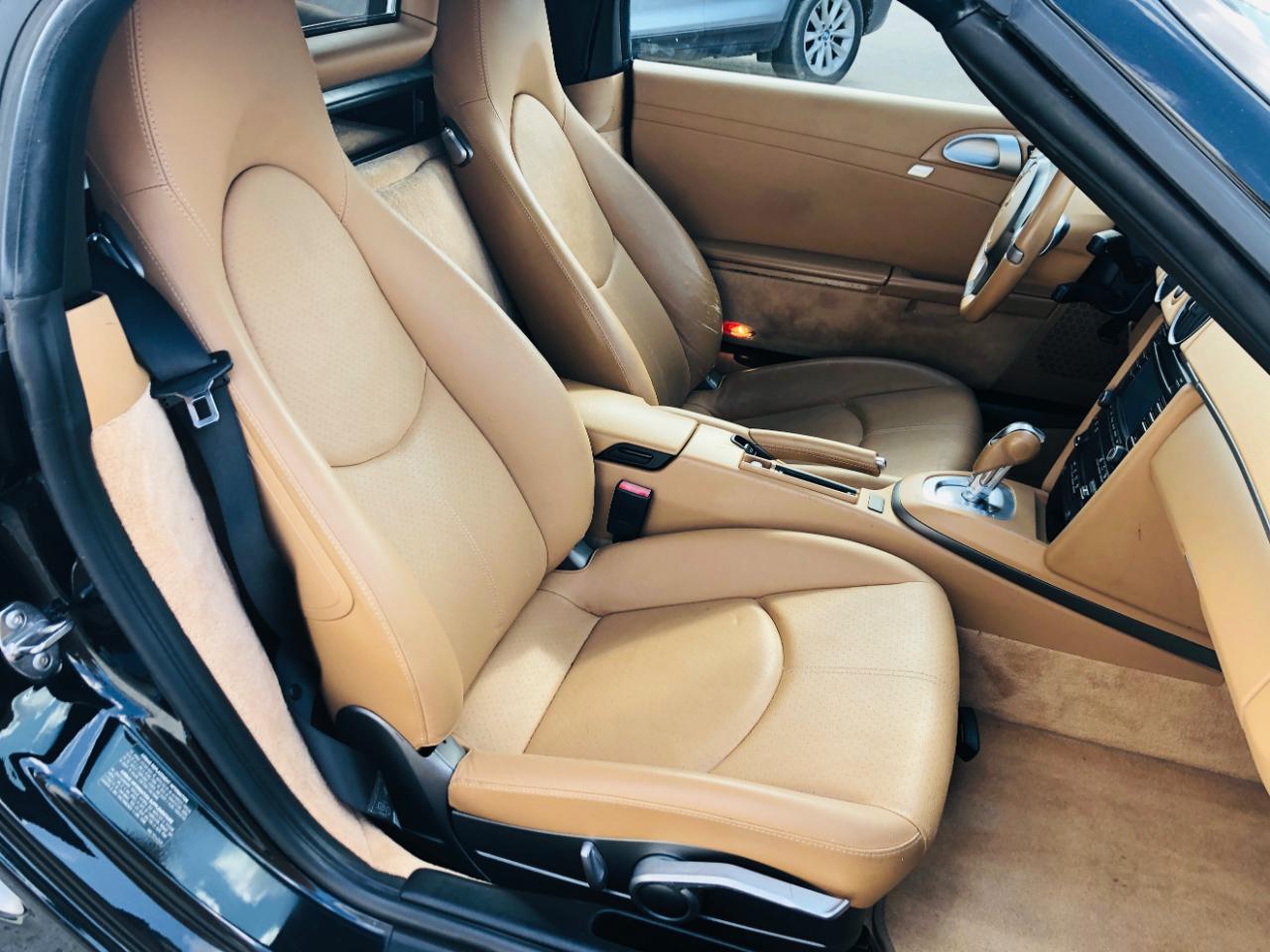 Porsche Boxster 2dr Roadster 2010