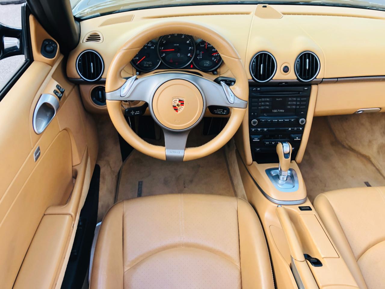 Porsche Boxster 2dr Roadster 2010