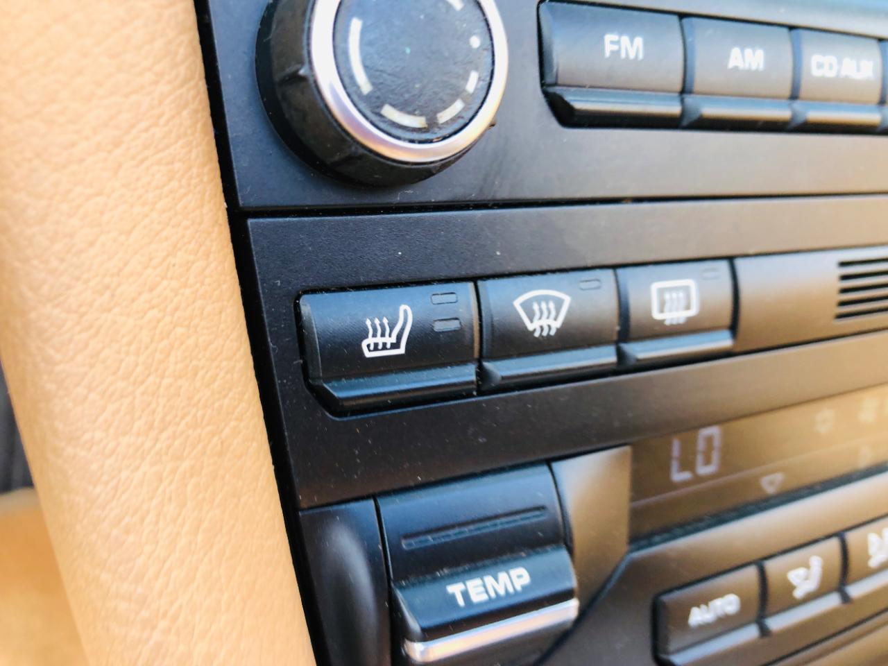 Porsche Boxster 2dr Roadster 2010