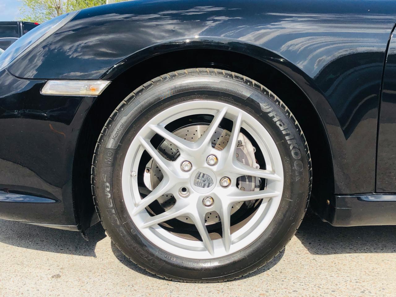 Porsche Boxster 2dr Roadster 2010