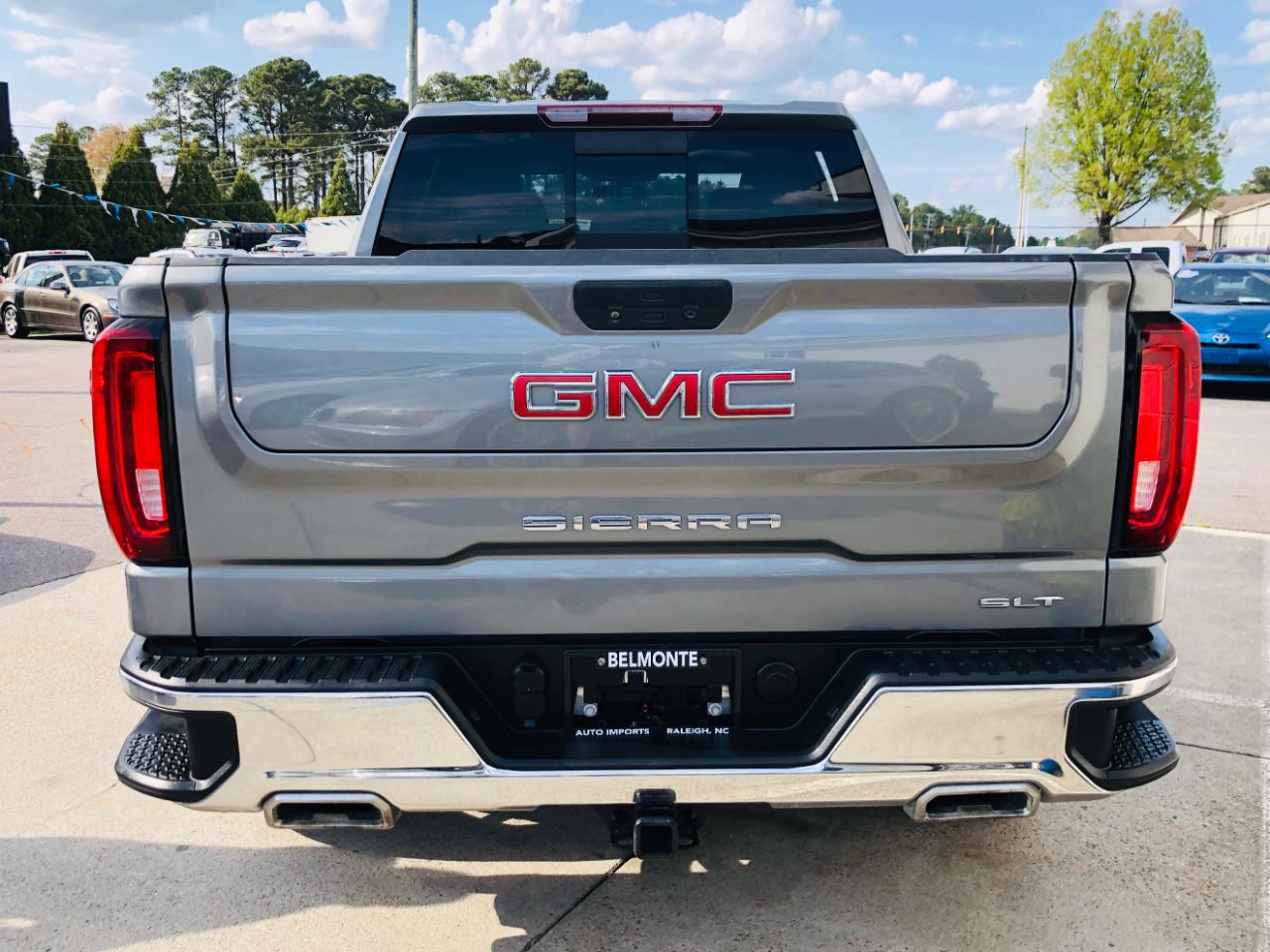 GMC Sierra 1500 Limited 4WD Crew Cab 147" SLT 2022