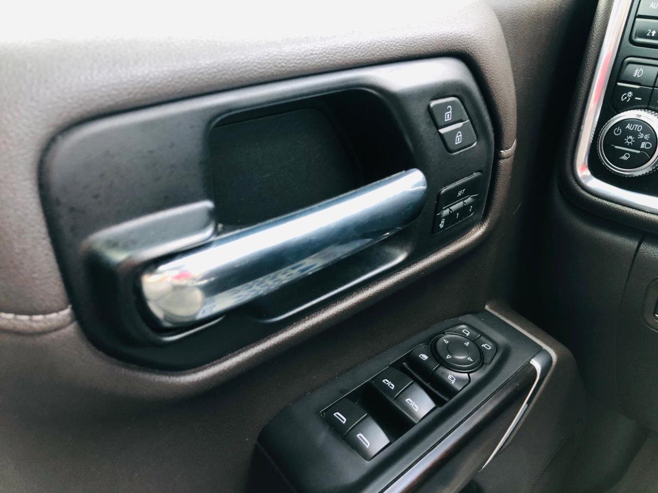 GMC Sierra 1500 Limited 4WD Crew Cab 147" SLT 2022