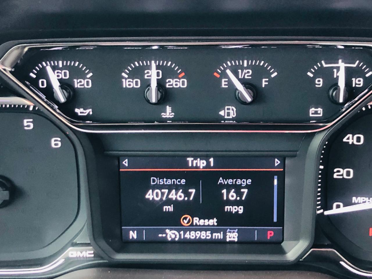 GMC Sierra 1500 Limited 4WD Crew Cab 147" SLT 2022