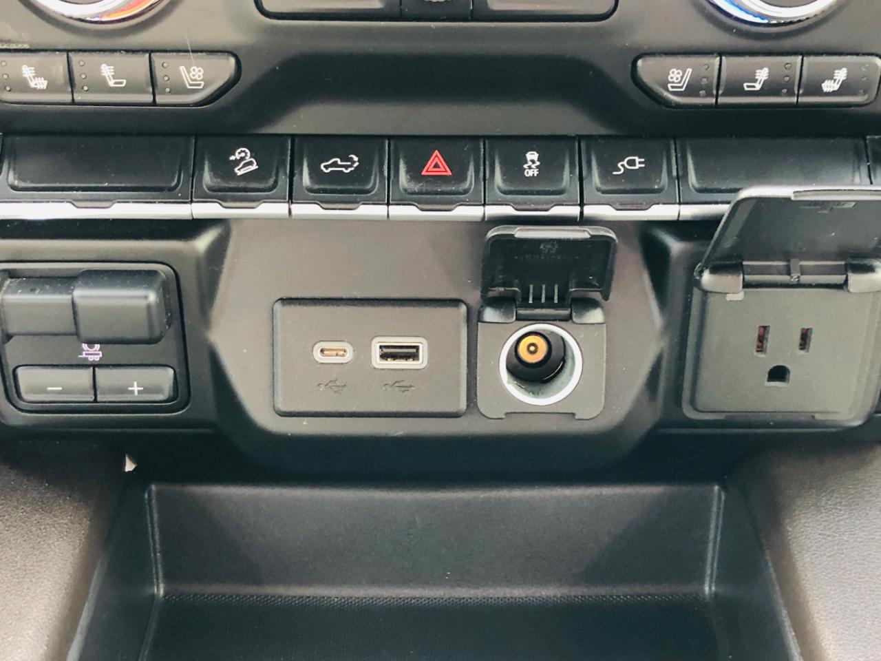 GMC Sierra 1500 Limited 4WD Crew Cab 147" SLT 2022