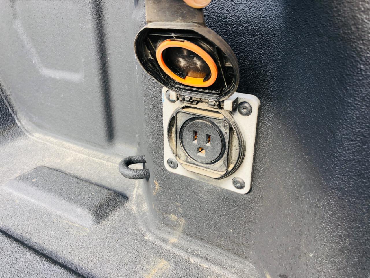 GMC Sierra 1500 Limited 4WD Crew Cab 147" SLT 2022