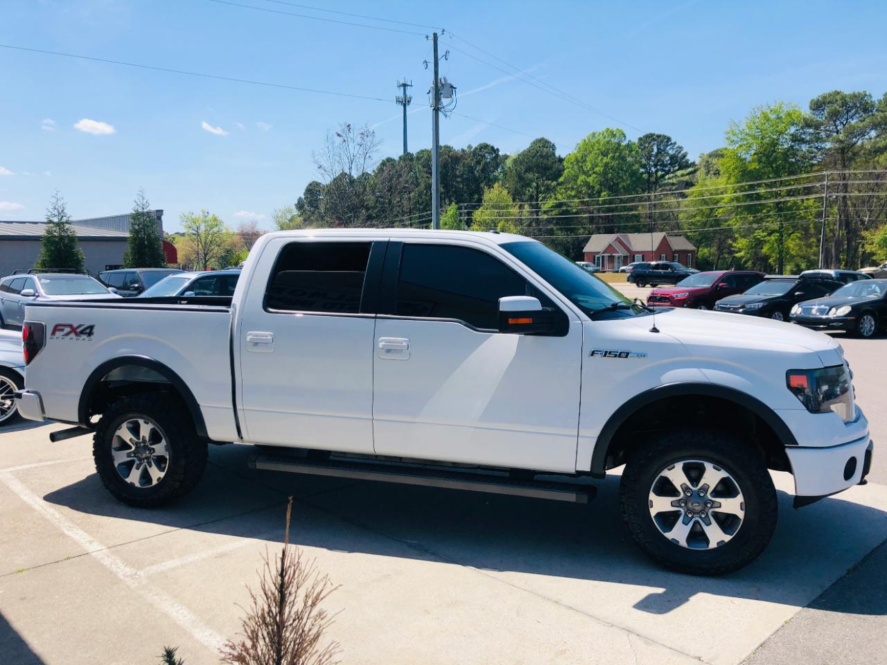 Ford F-150 4WD SuperCrew 145" Platinum 2014