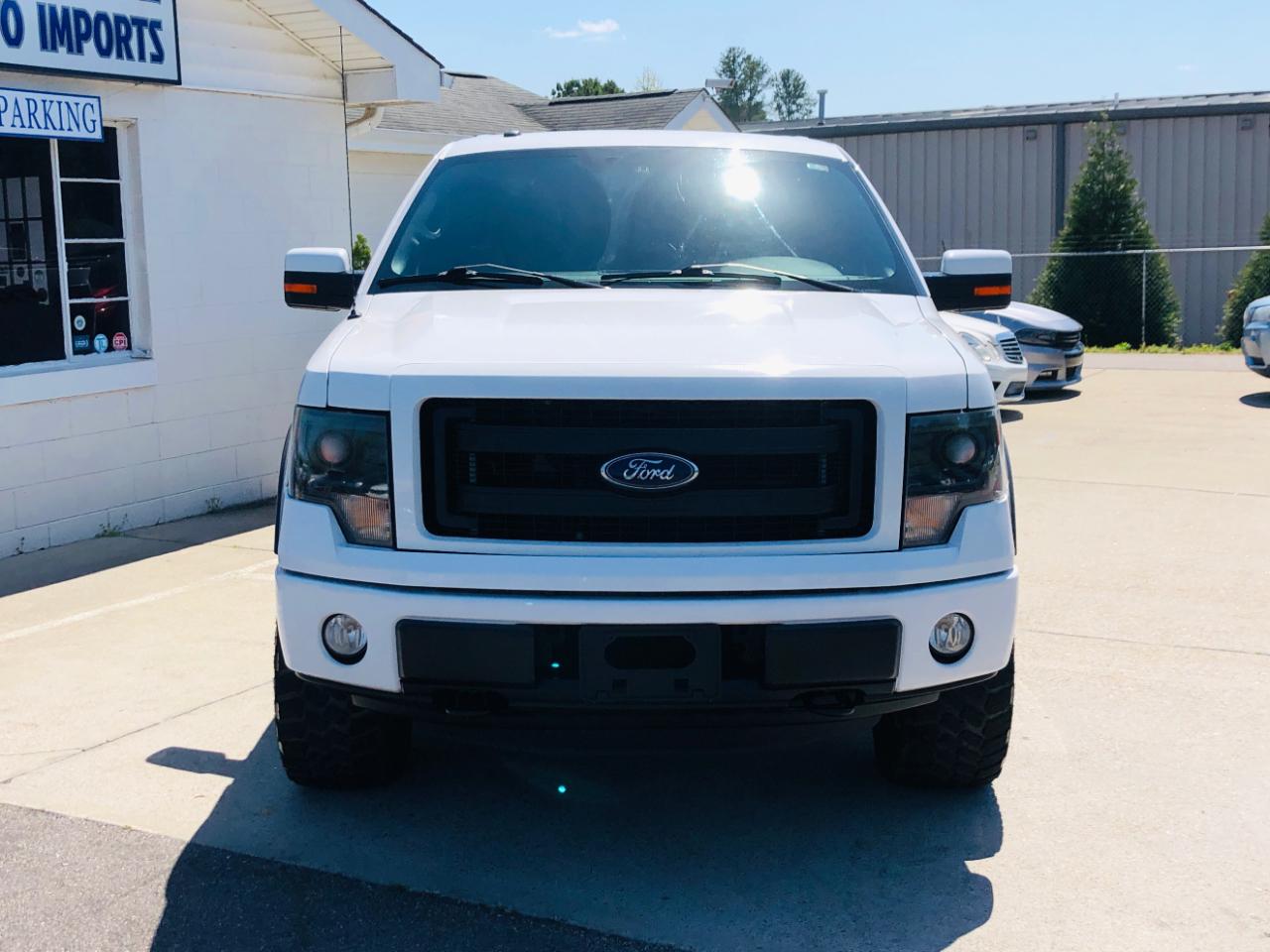 Ford F-150 4WD SuperCrew 145" Platinum 2014