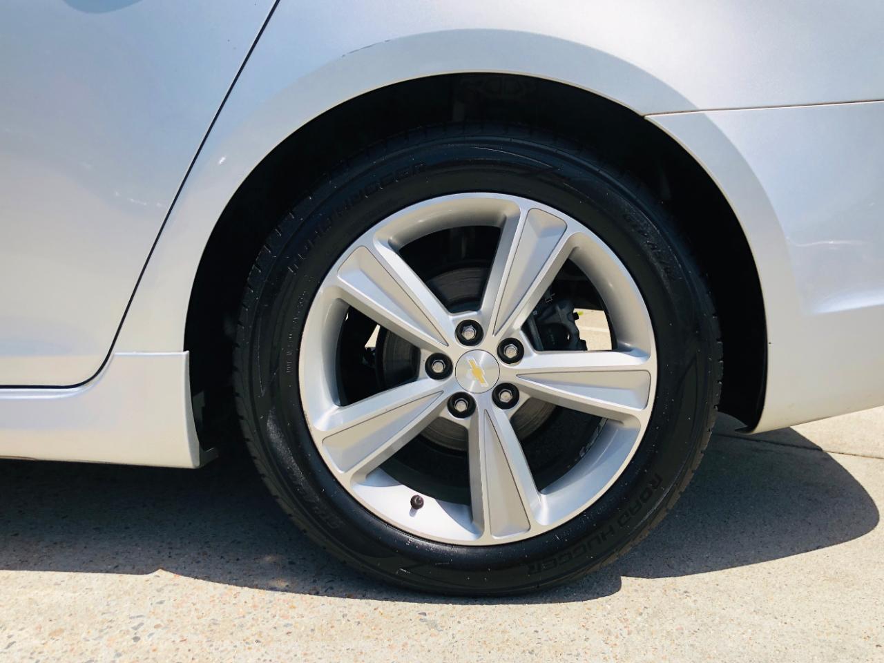 Chevrolet Cruze 4dr Sdn LT w/2LT 2012