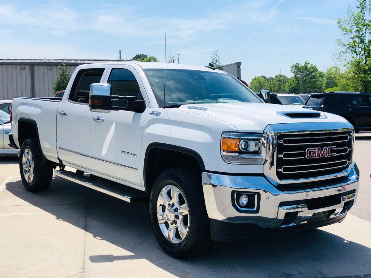 GMC Sierra 2500HD 4WD Crew Cab 153.7" SLT 2018