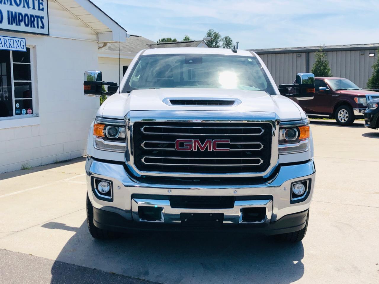 GMC Sierra 2500HD 4WD Crew Cab 153.7" SLT 2018