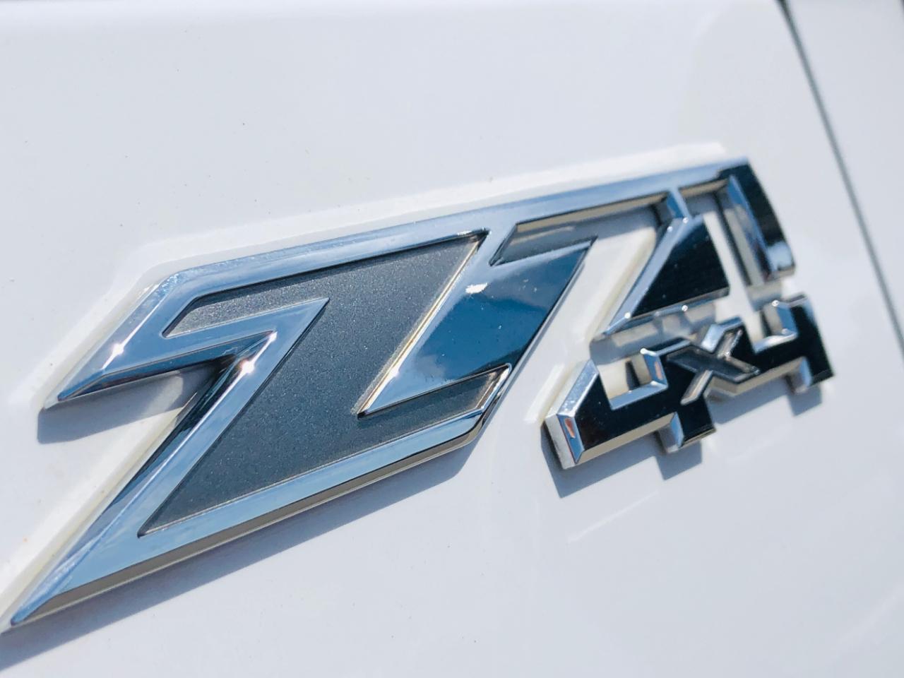 GMC Sierra 2500HD 4WD Crew Cab 153.7" SLT 2018