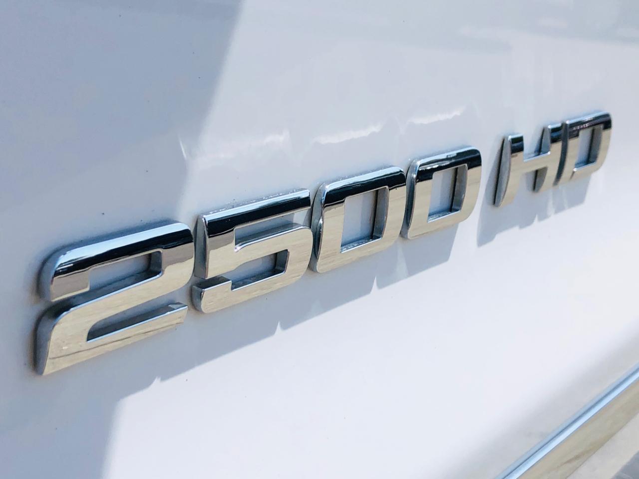 GMC Sierra 2500HD 4WD Crew Cab 153.7" SLT 2018