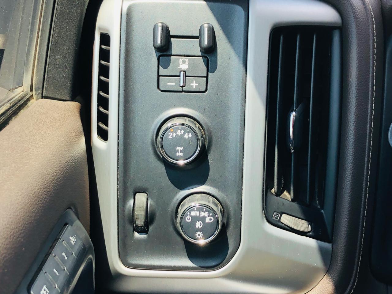 GMC Sierra 2500HD 4WD Crew Cab 153.7" SLT 2018