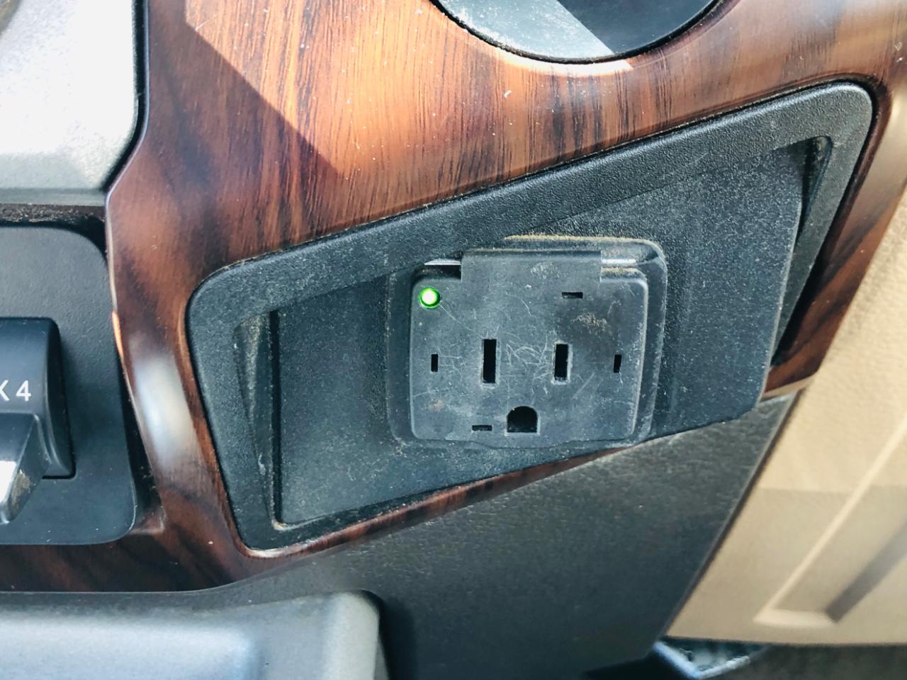 Ford Super Duty F-250 SRW 4WD Crew Cab 172" Lariat 2015