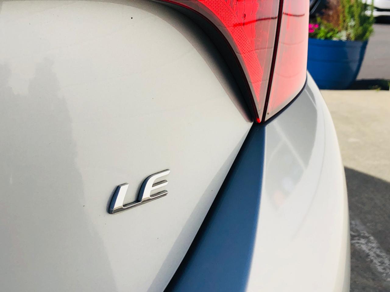 Toyota Corolla 50th Anniversary Special Edition CVT (Natl) 2017