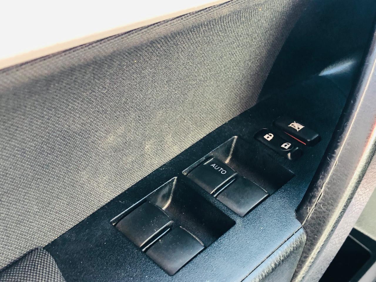 Toyota Corolla 50th Anniversary Special Edition CVT (Natl) 2017