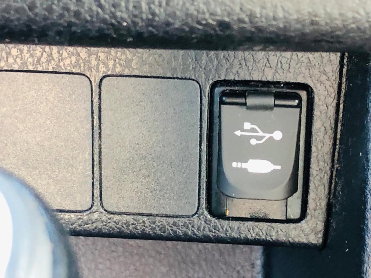 Toyota Corolla 50th Anniversary Special Edition CVT (Natl) 2017