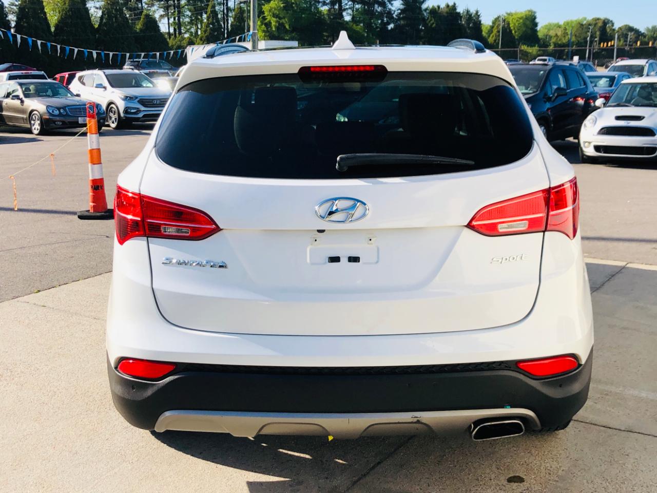 Hyundai Santa Fe Sport FWD 4dr 2.4 2014