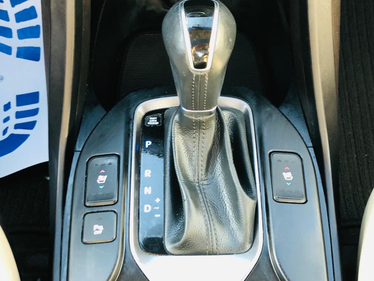 Hyundai Santa Fe Sport FWD 4dr 2.4 2014