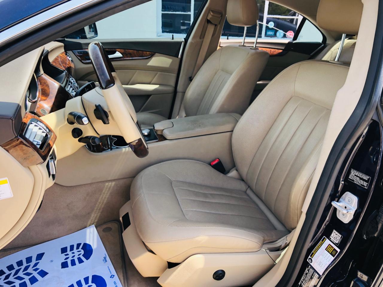 Mercedes-Benz CLS-Class 4dr Sdn CLS 550 4MATIC 2014