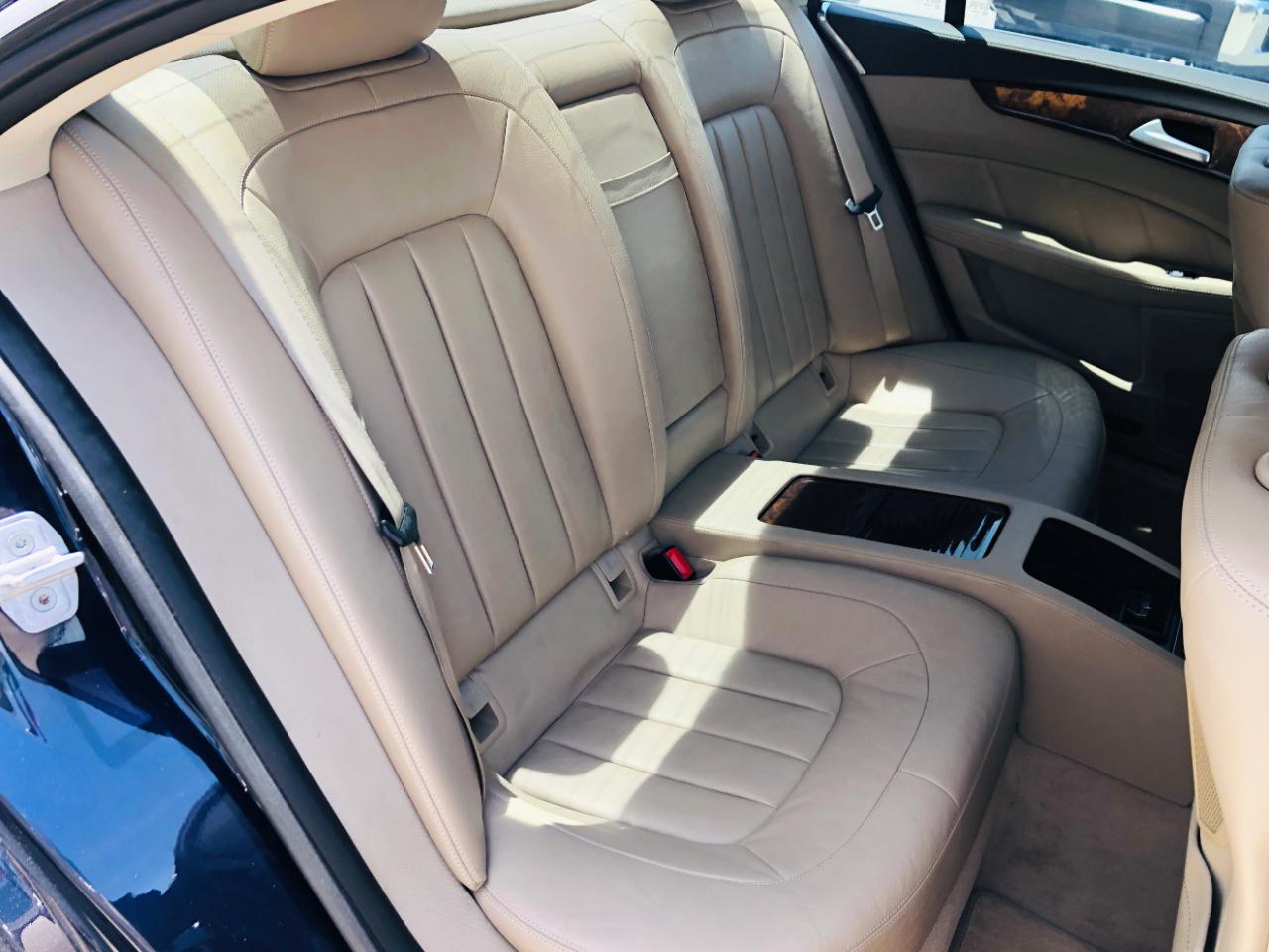 Mercedes-Benz CLS-Class 4dr Sdn CLS 550 4MATIC 2014