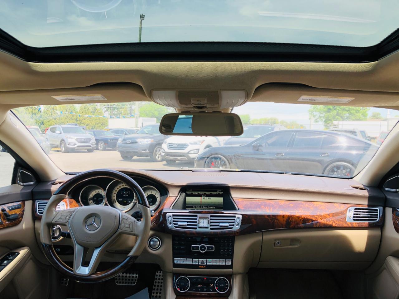 Mercedes-Benz CLS-Class 4dr Sdn CLS 550 4MATIC 2014