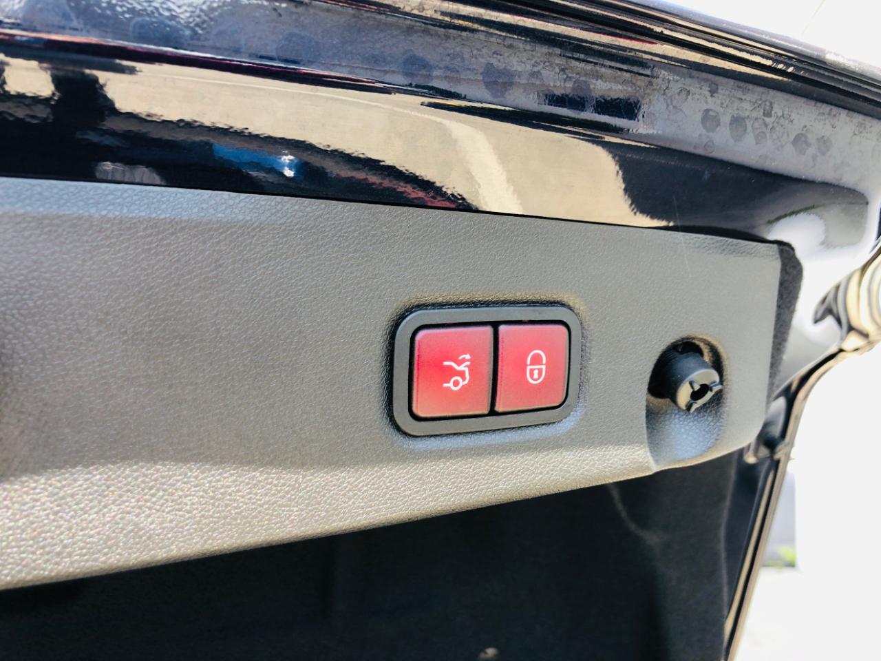 Mercedes-Benz CLS-Class 4dr Sdn CLS 550 4MATIC 2014