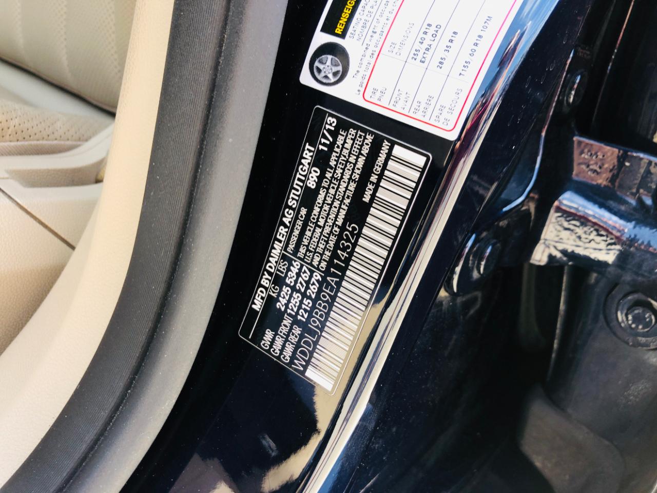 Mercedes-Benz CLS-Class 4dr Sdn CLS 550 4MATIC 2014