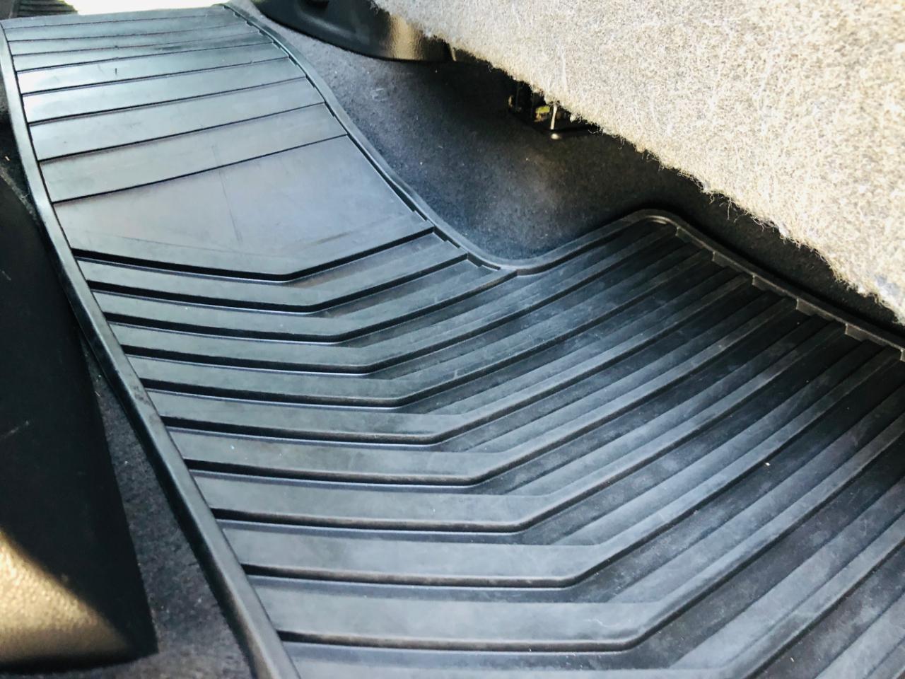 Cadillac Escalade ESV 4WD 4dr Luxury 2018