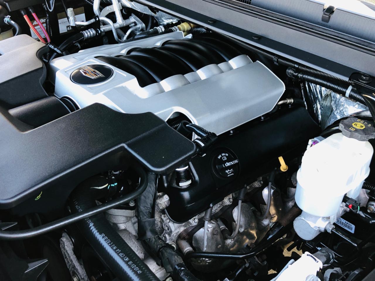 Cadillac Escalade ESV 4WD 4dr Luxury 2018